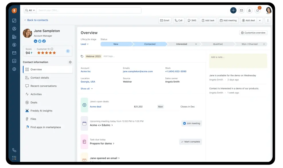 Freshsales: Datos, actividades y oportunidades de un contacto en el CRM.